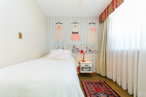 Departamento En Venta De 4 Dorm. En Providencia