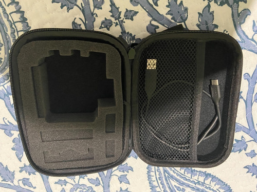 Go Pro Hero 5 + Caixa Estanque + Case + Bastão Flutuante