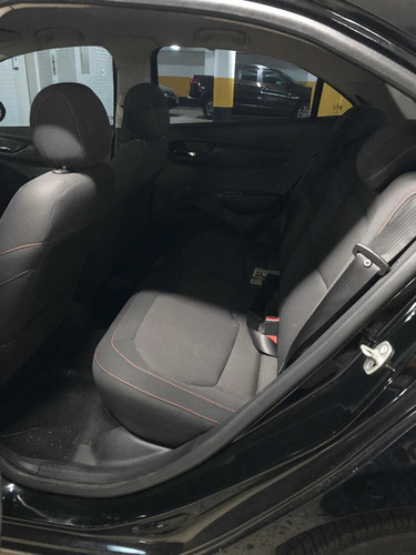 Imagem 14 de 14 de Chevrolet Onix 2013 1.4 Lt 5p