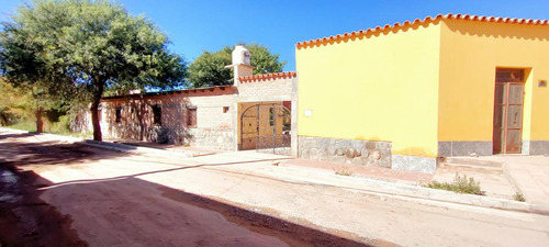 En Venta Hostal En San Carlos De Cafayate