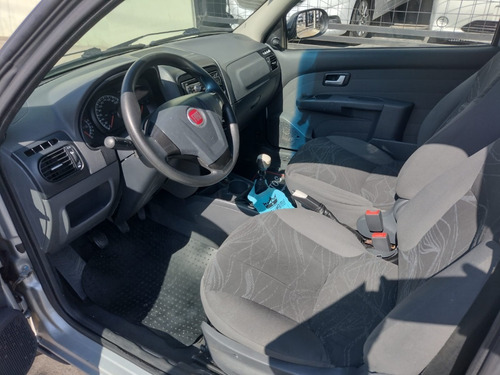Imagem 6 de 6 de Fiat Strada Working