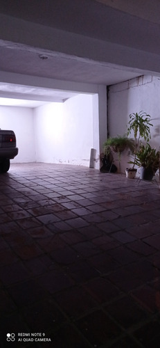 Imagen 27 de 29 de Venta De Casa Urb. Parque Valencia