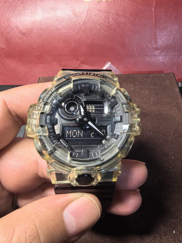 Reloj Casio G-shock Ga-700sk-1acr (Usado)