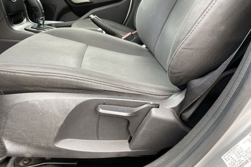 Ford Fiesta 1.6 Sportback Automática