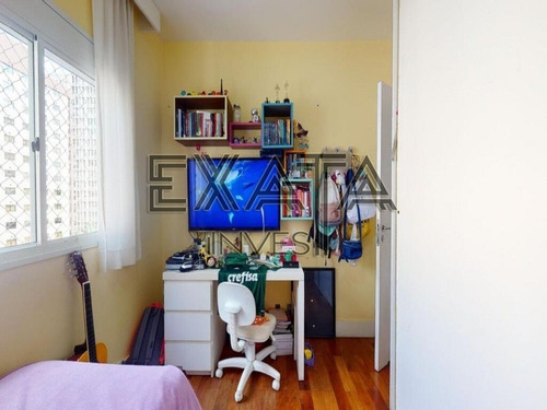 Imagem 9 de 30 de Higienópolis! Belíssima Oportunidade Em Um Dos Pontos Mais Queridos Da Cidade. O Apartamento Tem Muitas Qualidades, Começando Pela Luminosidade. Todos Os Ambientes Recebem Muito Ar - Ap00925 - 700847