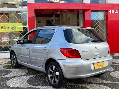 Peugeot 307 1.6 PRESENCE PACK 16V FLEX 4P MANUAL