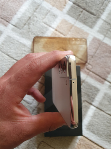Samsung Galaxy S22 5g Snapdragon 256gb Blanco (Usado)