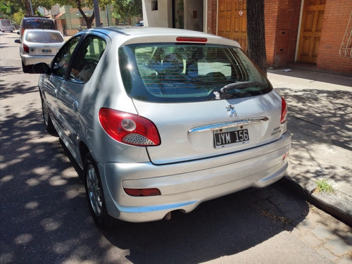 Peugeot 207 1.4 Xs 2011