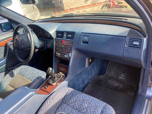 Imagen 8 de 10 de Mercedes-benz Clase C 1996 1.8 C180 Elegance