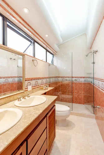 Apartamento En Venta En El Poblado. Cod V3479