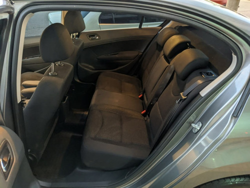 Peugeot 408 Allure Hdi