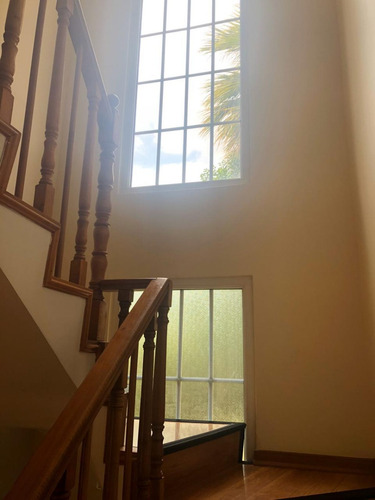 Excelente Casa Condominio Mahuida Country Polo Colina Rm