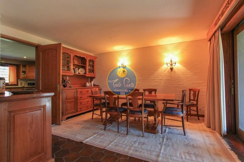 Venta De Casa 4 Dormitorios En Barrio Golf, Punta Del Este.- Ref: 5775