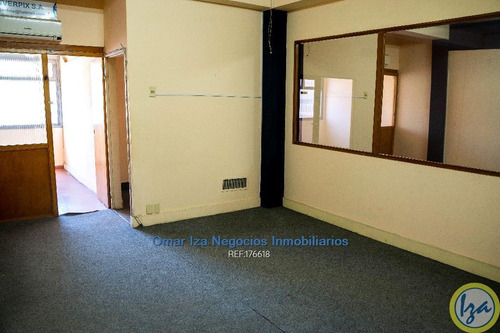 Imagen 8 de 15 de Venta Local Industrial Galpon Deopsito Con Renta Inversion