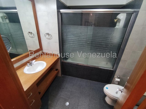 Paseo Vip Vende Lujoso Apato En Colinas De La California