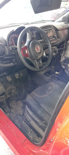 Imagen 5 de 14 de Yonke Fiat Uno Sporting 2018 En Partes