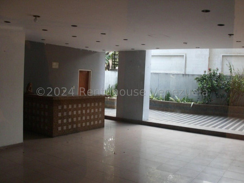Se Vende Bello Y Espectacular Apartamento En El Paraiso Mls 24-17384