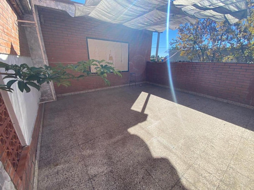 Imagen 8 de 12 de Casa 2/3 Dorm. 2 Baños, Coch. 2 Terr. En Sarg. Cabral