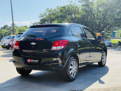 Chevrolet Onix 1.0 MPFI LT 8V FLEX 4P MANUAL