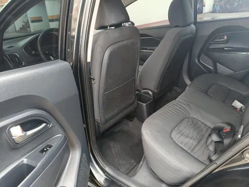 Kia Rio 1.4 Mt