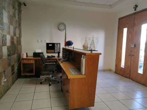 Imagen 5 de 15 de Oficina En Venta Col. Centro