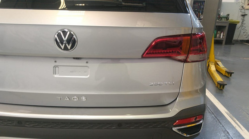 Imagen 14 de 20 de Volkswagen Taos Comfortline 250 Tsi At #15