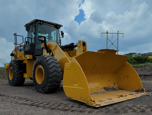 Cargador Frontal Caterpillar 950m 2015