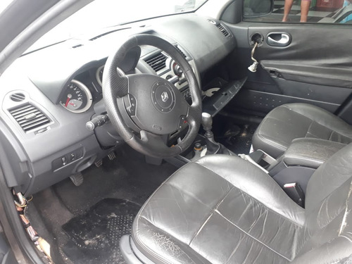 (14) Sucata Renault Megane 2009 2.0 (retirada Peças)