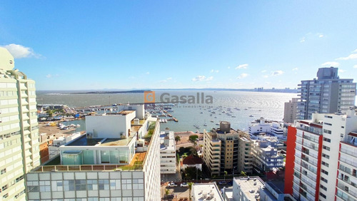 Apartamento En Alquiler De Temporada -  Zona Península Ref. 4202