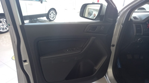 Imagen 4 de 15 de Ford Ranger Xls 3.2 Cd Manual 4x2 200hp