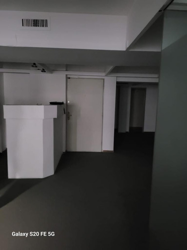 Oficina Alquiler 110 M2 Con Privados Armados Centro