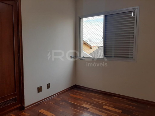 Venda De Apartamentos / Padrão Na Cidade De São Carlos 23942