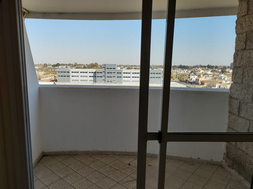 Alquiler Departamento 3 Dormitorios C/balcón Villasol