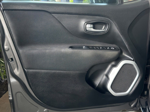 Jeep Renegade 1.8 16V FLEX 4P AUTOMÁTICO