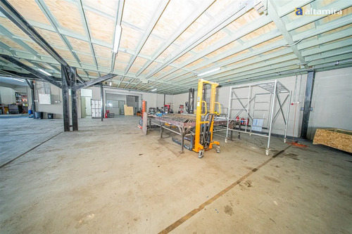 Oficina Industrial En Arriendo En Iquique