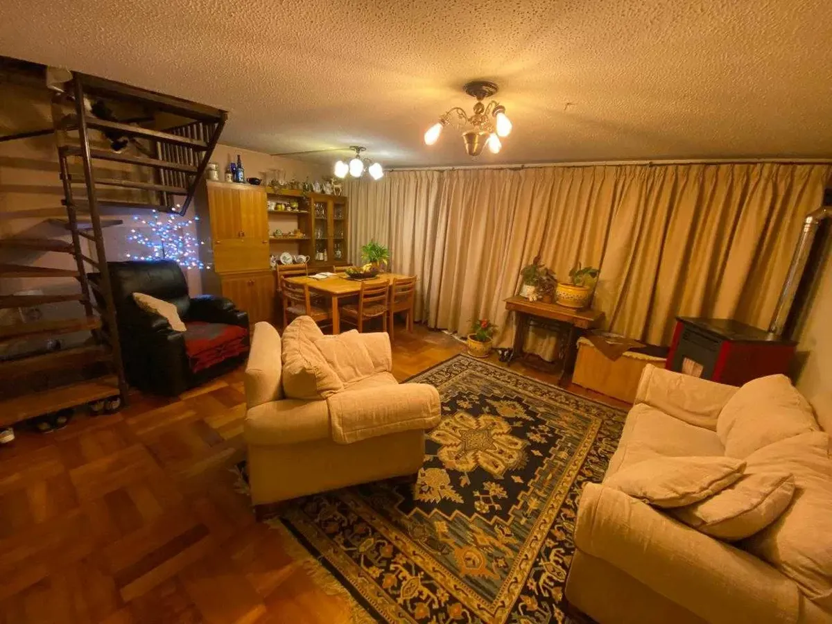 Imagen 2 de 22 de Vendo 2 Casas En Avenida Italia- Valdivia (177680)