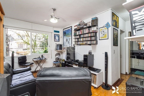 Apartamento Em Bom Fim Com 1 Dormitório - Vp87875