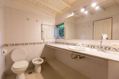 Venta Casa 4 Ambientes Con Piscina - Apto Credito
