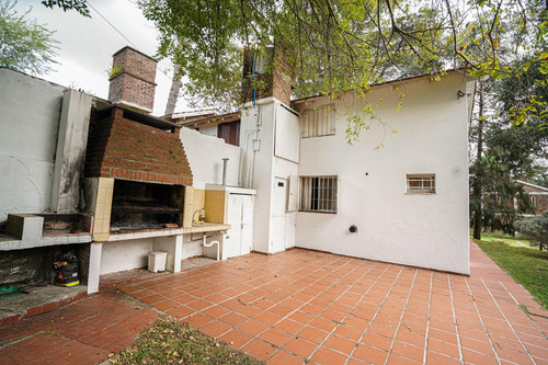 Ph En Av. De Las Artes Nº 931- Zona Viejo Golf- 3 Ambientes Con Playroom