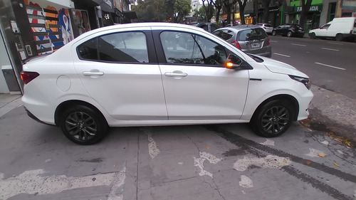 Fiat Cronos 1.3 Drive S-design Mt