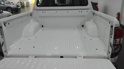 Renault Alaskan Confort 4x2 Mt Fjr