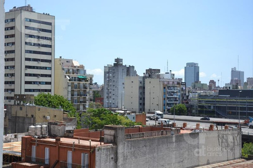 San Telmo. Departamento 2 Ambientes. Muy Cómodo. Alquiler Temporario Sin Garantías.