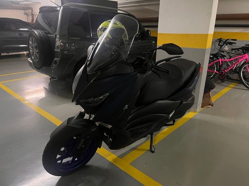 X Max 2022/23 Com 4.200 Km Moto Nova Sem Detalhes