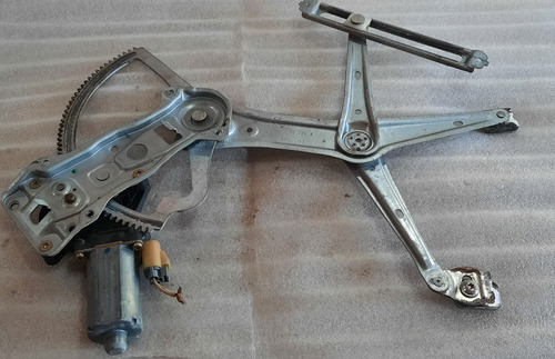 Elevador De Vidrio Front Derecho Mercedes Ml320 1998-2002 (Usado)