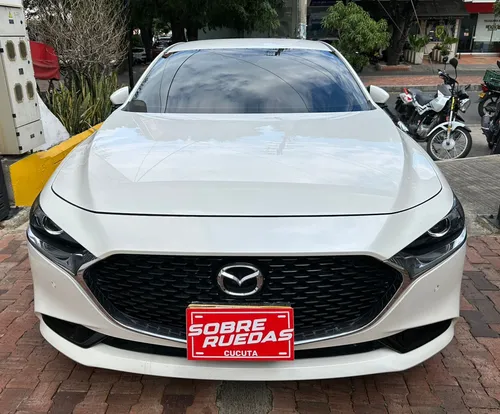 Mazda 3 Touring Hybrido 2.0 Mod 2023