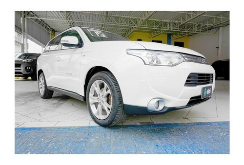 Imagem 3 de 12 de Mitsubishi Outlander 3.0/ Gt V6 Aut.