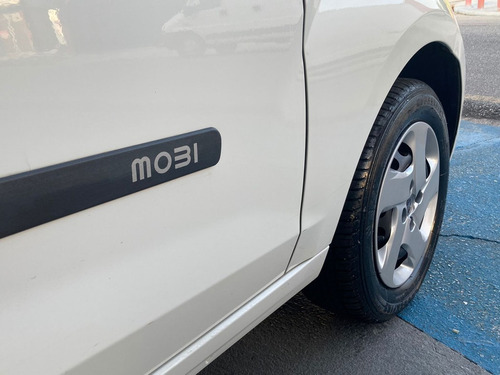 Imagem 13 de 15 de Fiat Mobi 1.0 8v Evo Like. 2018
