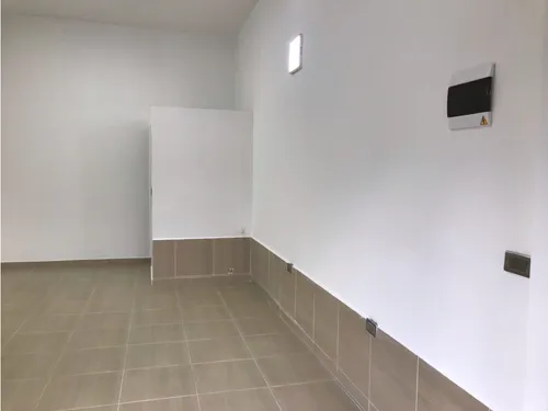 Venta Local Comercial Cerca A Unidad Deportiva De Belén. Alquilado