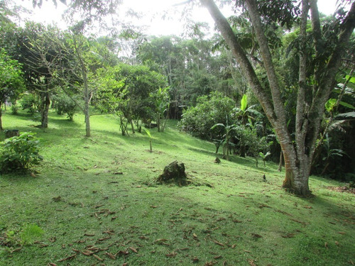 Juquitiba/chácara Com Lago/piscina/pomar/gramada/ Ref: 04731