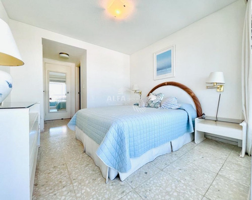 Imagen 10 de 24 de Muy Buen Apartamento De 2 Dormitorios + Dependencia - Península Punta Del Este - Punta Del Este Peninsula